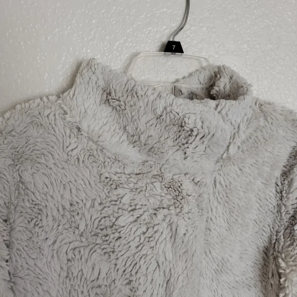 Patagonia Pelage Jacket Womens Medium Raw Linen Cream M 28215 High Pile Fleece - Picture 3 of 10